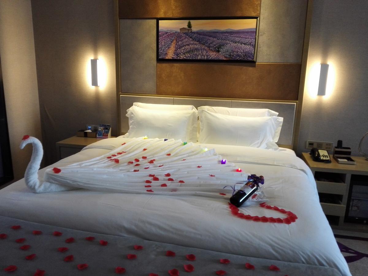 Lavande Hotel Foshan Yiwu Commodities City Εξωτερικό φωτογραφία